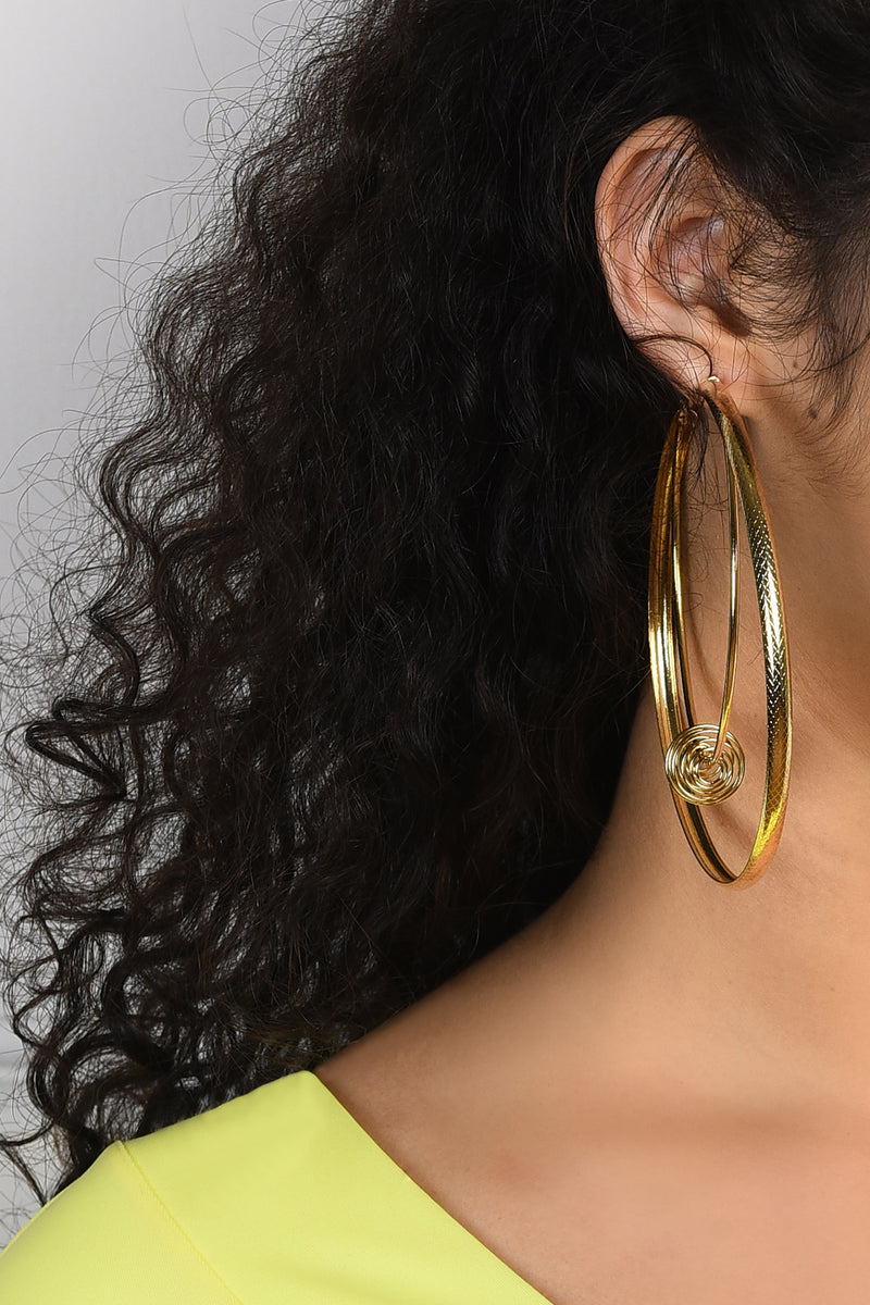 Do The Hula Hoop Earrings- Gold
