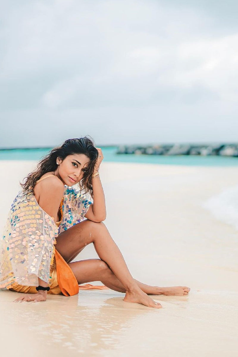 Shriya Saran In Dripping Hot Shot