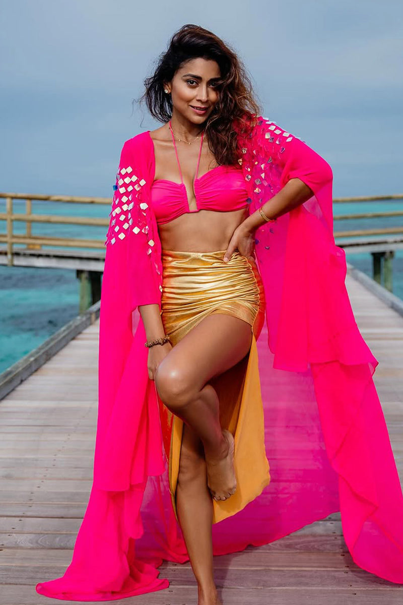 Shriya Saran in Sea ya there bikini set