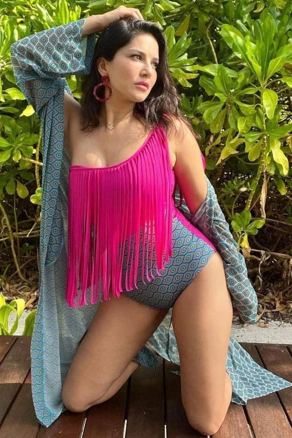 Sunny leone in our Swirl and Twirl - Fall at the Beach